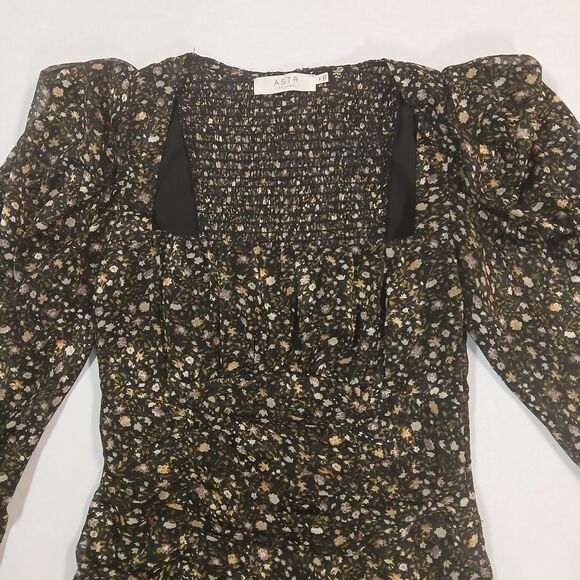 ASTR The Label Victoria Ruched Long Sleeve Black Blush Ditsy Floral Dress Medium - Picture 4 of 8